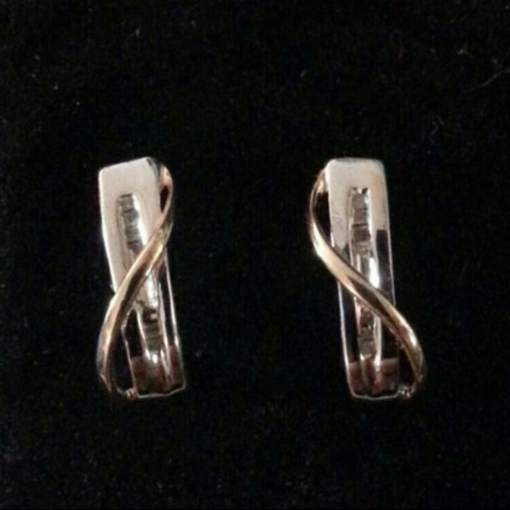 10kt White & Yellow Gold Swirl Over Channel Set Diamond Two Tone Earring